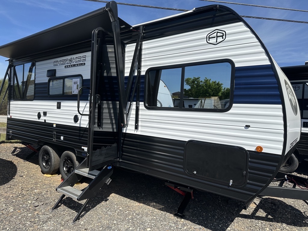 2026 Forest River CHEROKEE GREY WOLF 20RDSE RV