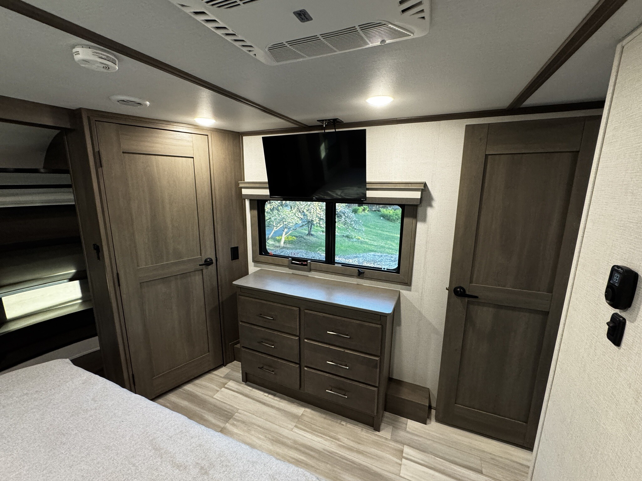 2024 Grand Design SOLITUDE 391DL in manassas VA