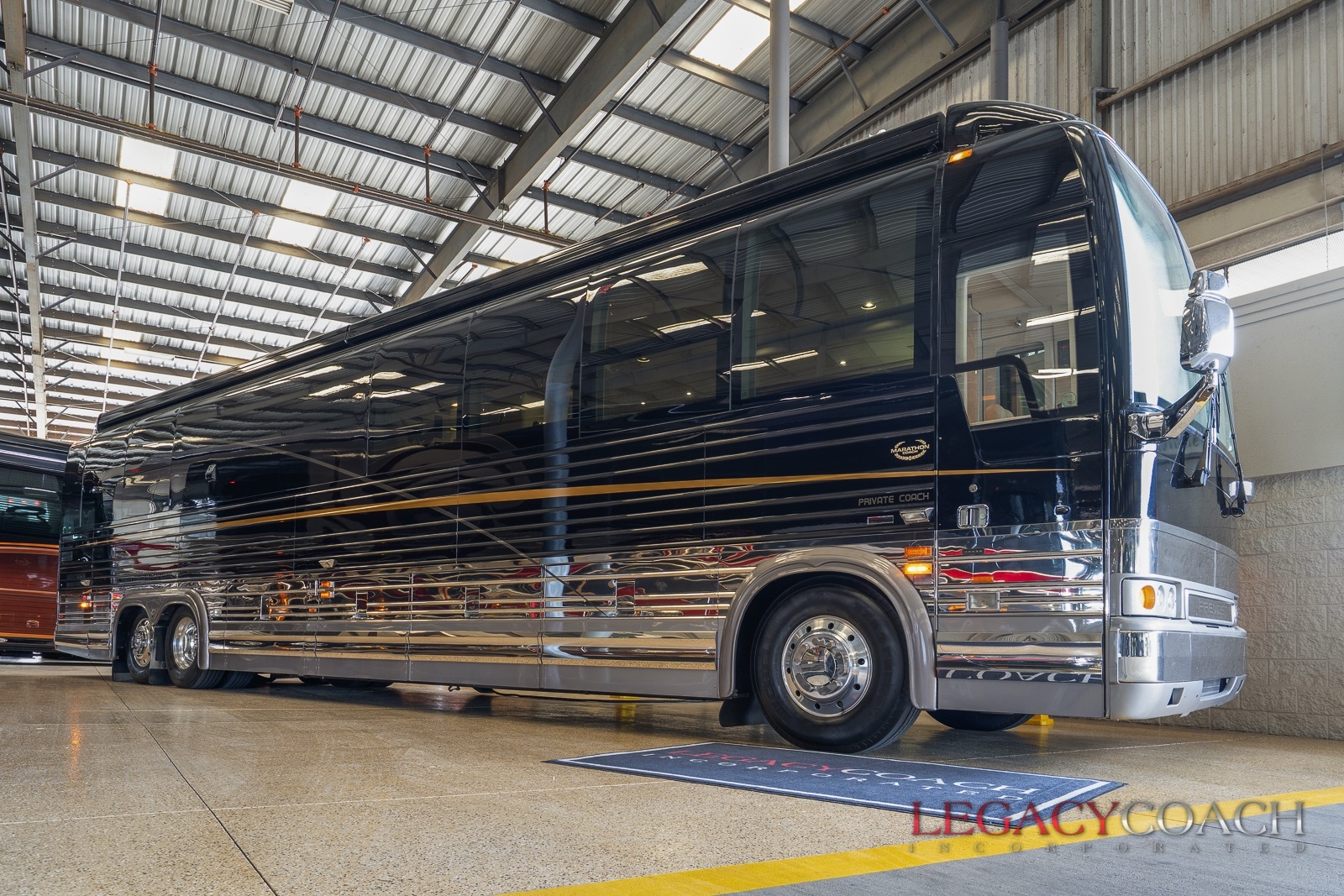 2002 Prevost MARATHON COACH XLII in rockwall TX