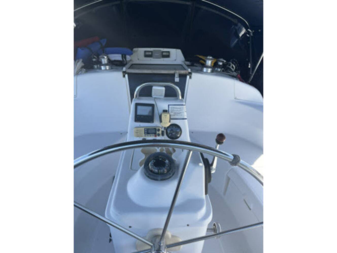 A photo of this 2000 Hunter 340