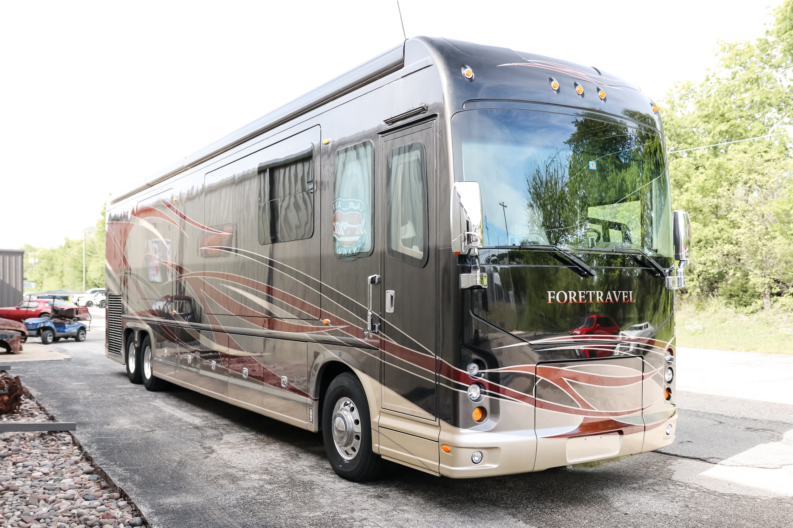 2015 Foretravel IH-45 15 RV