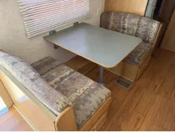 2001 SKYLINE NOMAD 2610