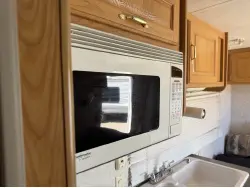2001 SKYLINE NOMAD 2610