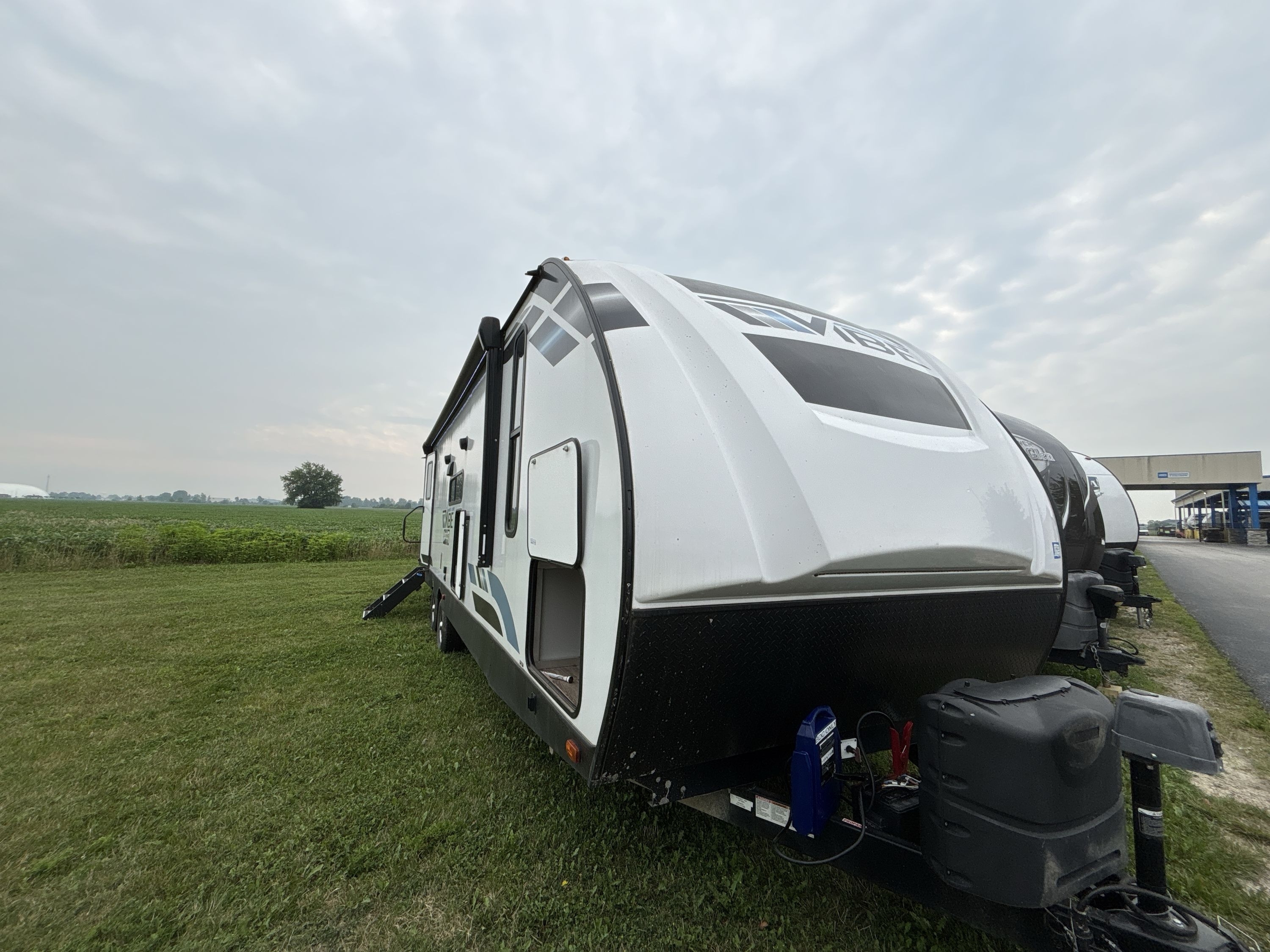 2022 Forest River VIBE 28BH in rossford OH