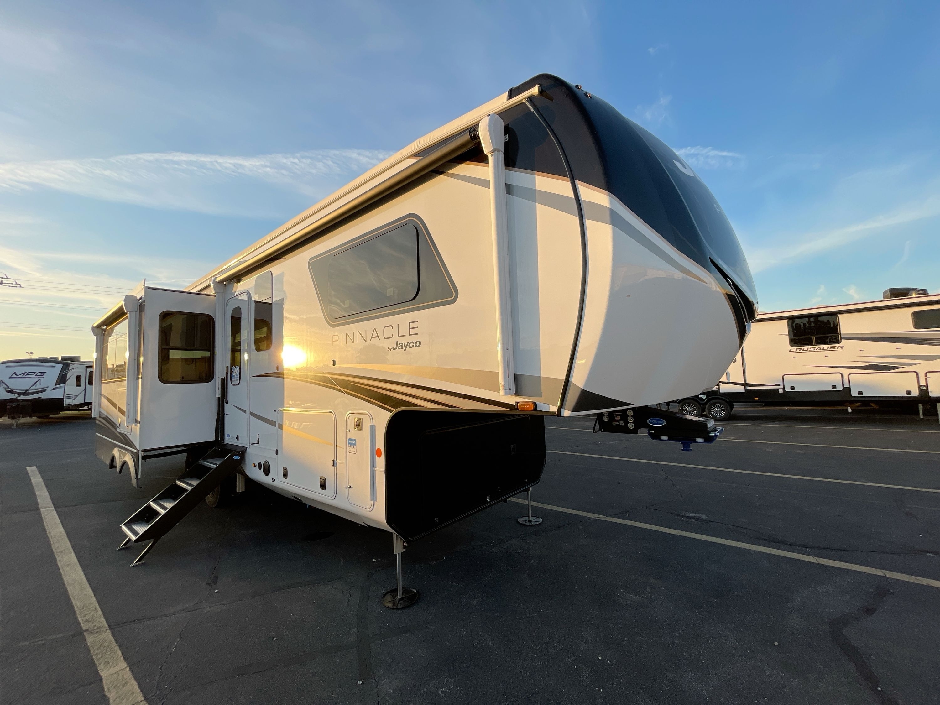 2026 Jayco PINNACLE 32RLTS in richmond IN