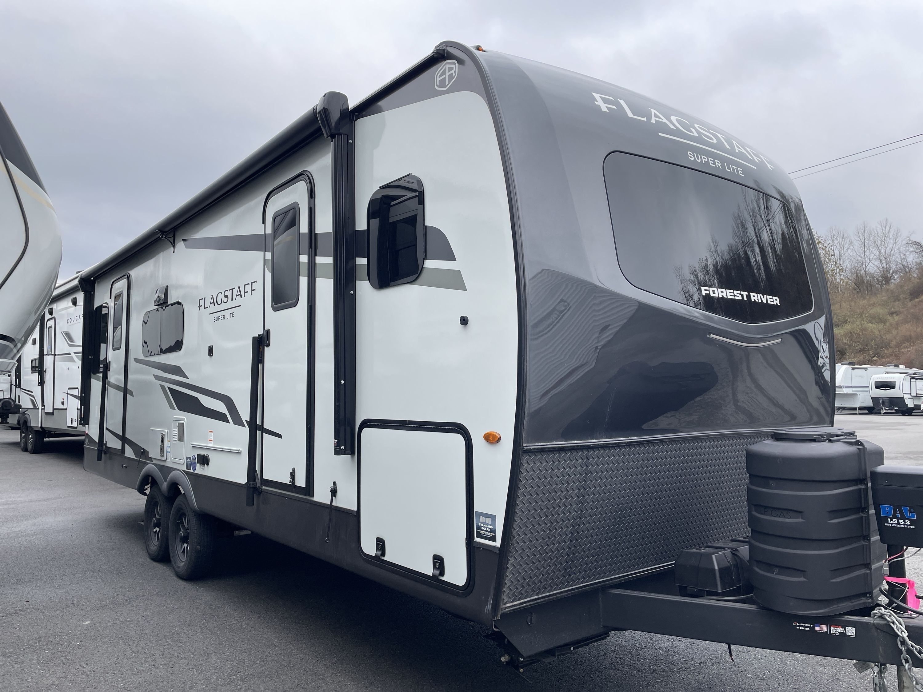 2026 Forest River FLAGSTAFF SUPER LITE 26SRD in fairmont WV