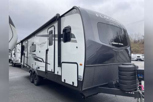 2026 Forest River FLAGSTAFF SUPER LITE 26SRD in fairmont WV