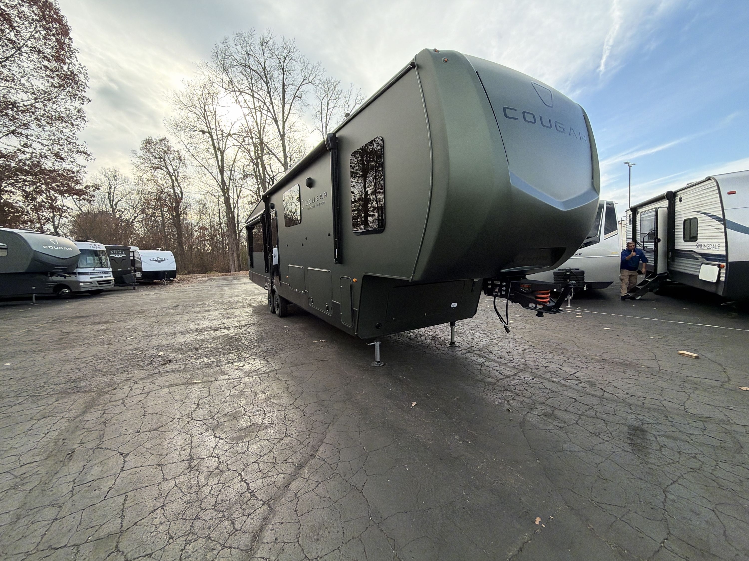 2026 Keystone COUGAR HERO EDITION 360MBI in chelsea MI