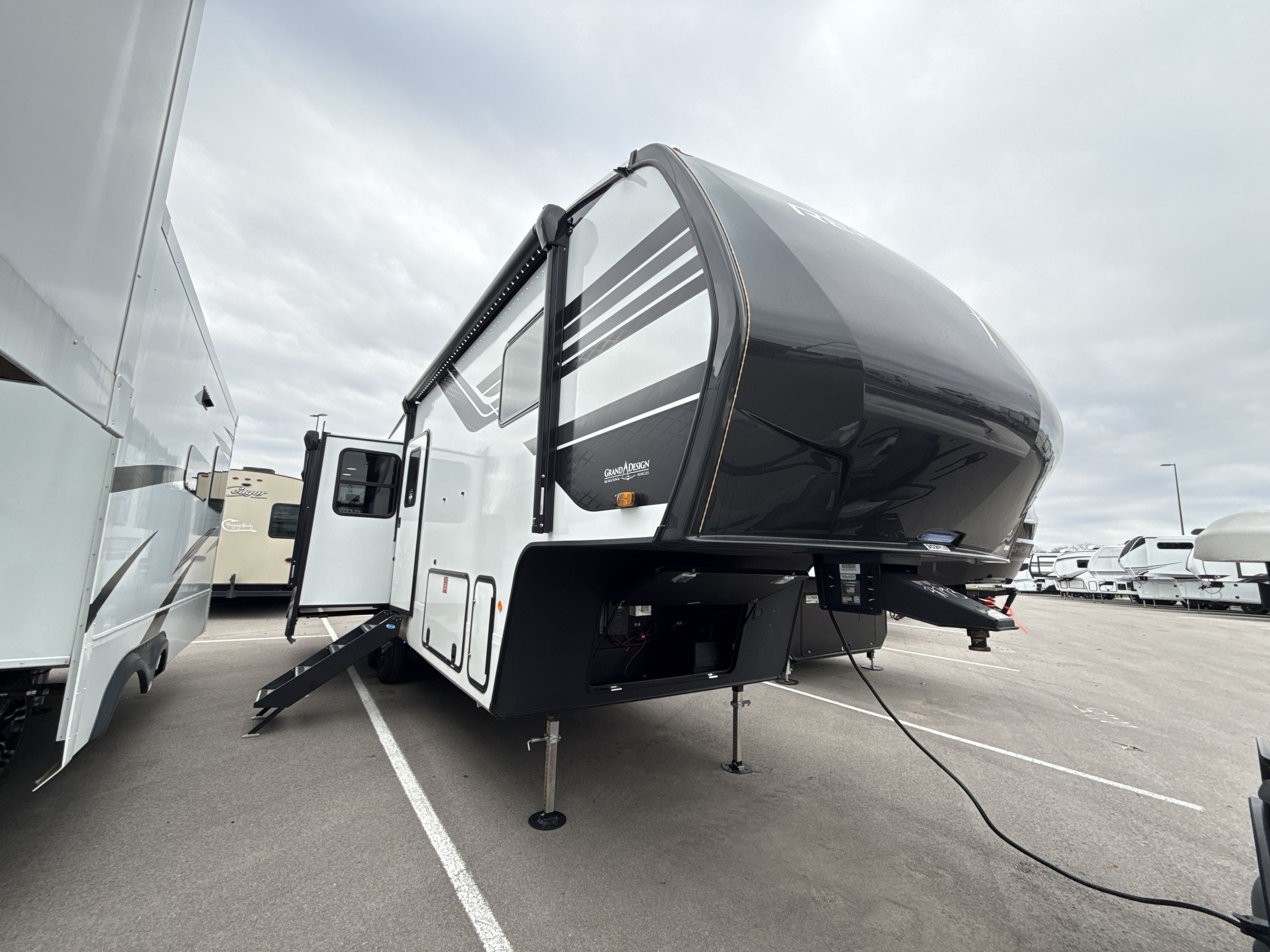 2026 Grand Design REFLECTION 303RLS in murfreesboro TN