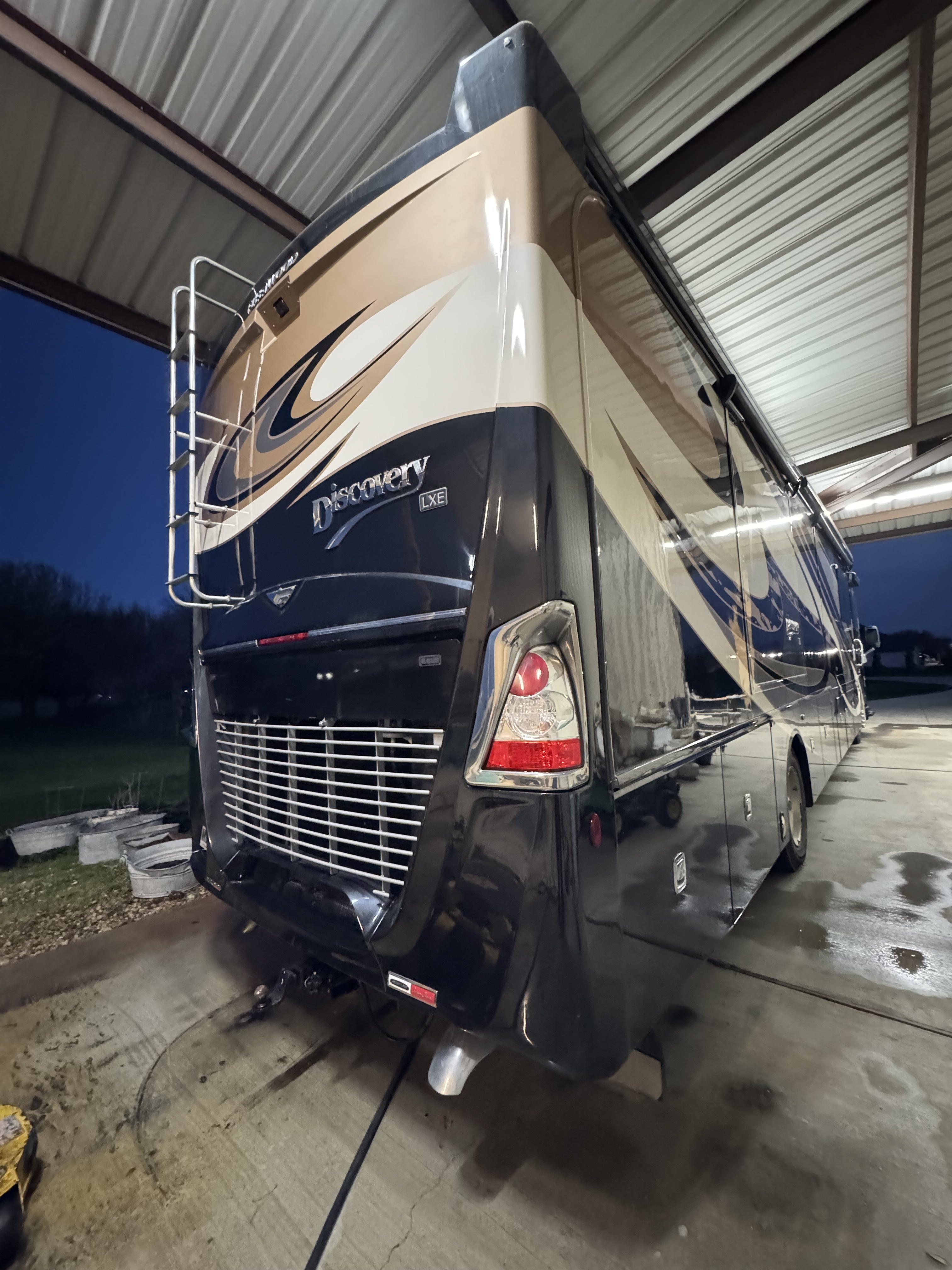 2019 Fleetwood DISCOVERY LXE 40D RV