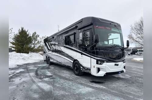 2026 Newmar DUTCH STAR 4369 in sturtevant WI