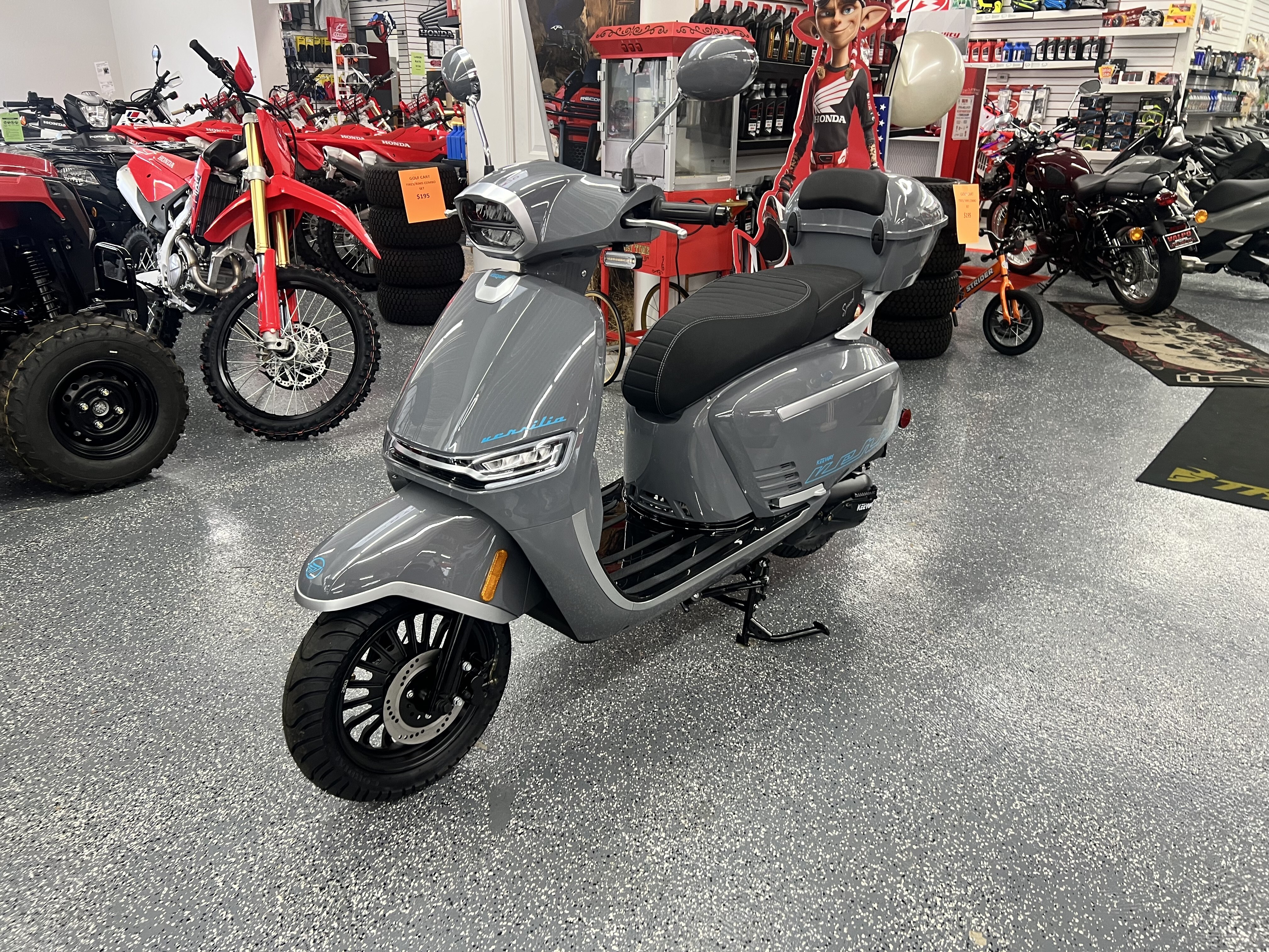 2025 Keeway Versilia 150 in Valparaiso, IN