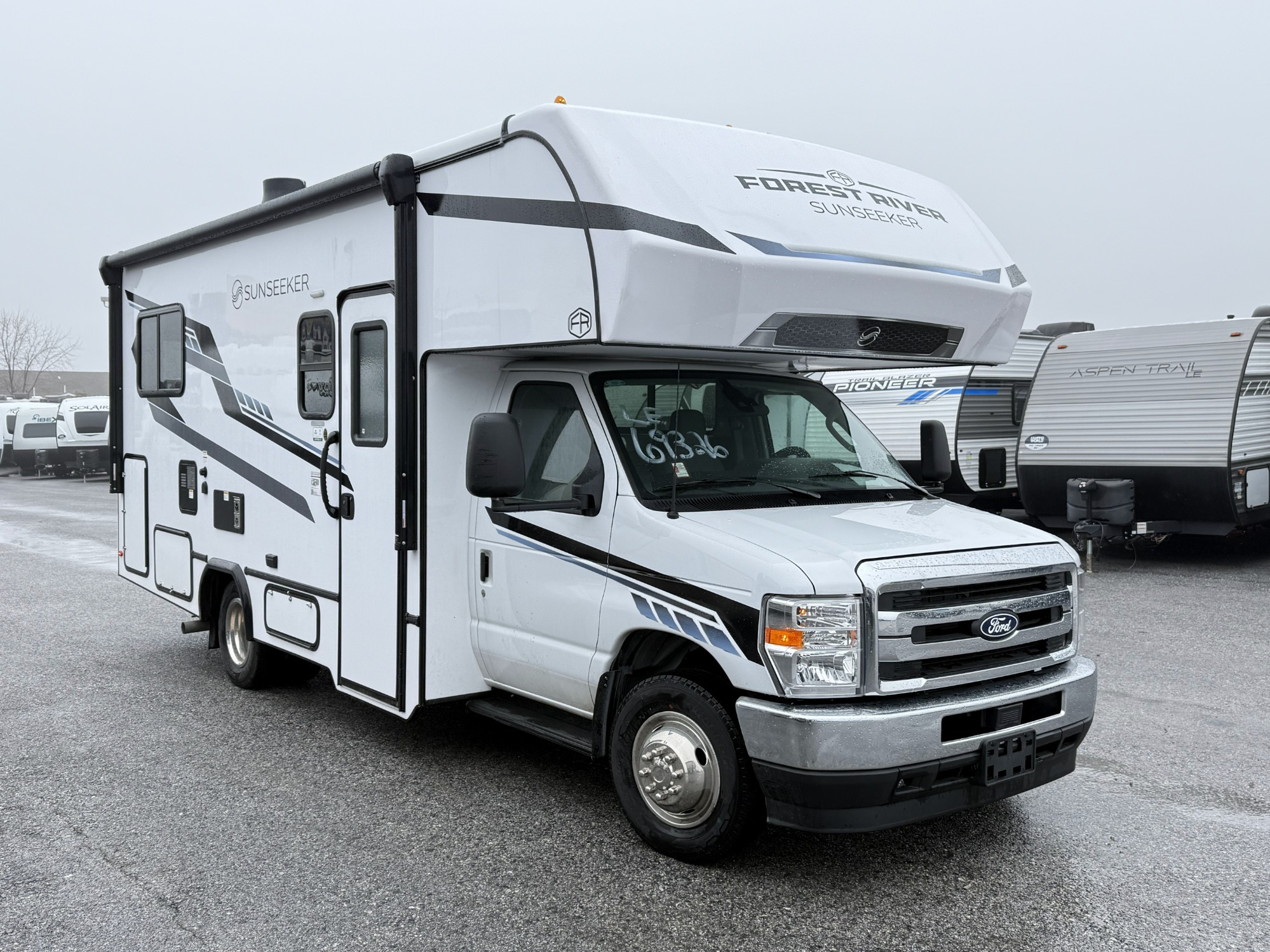2026 Forest River SUNSEEKER LE 2350F 2350 LE in hanover PA