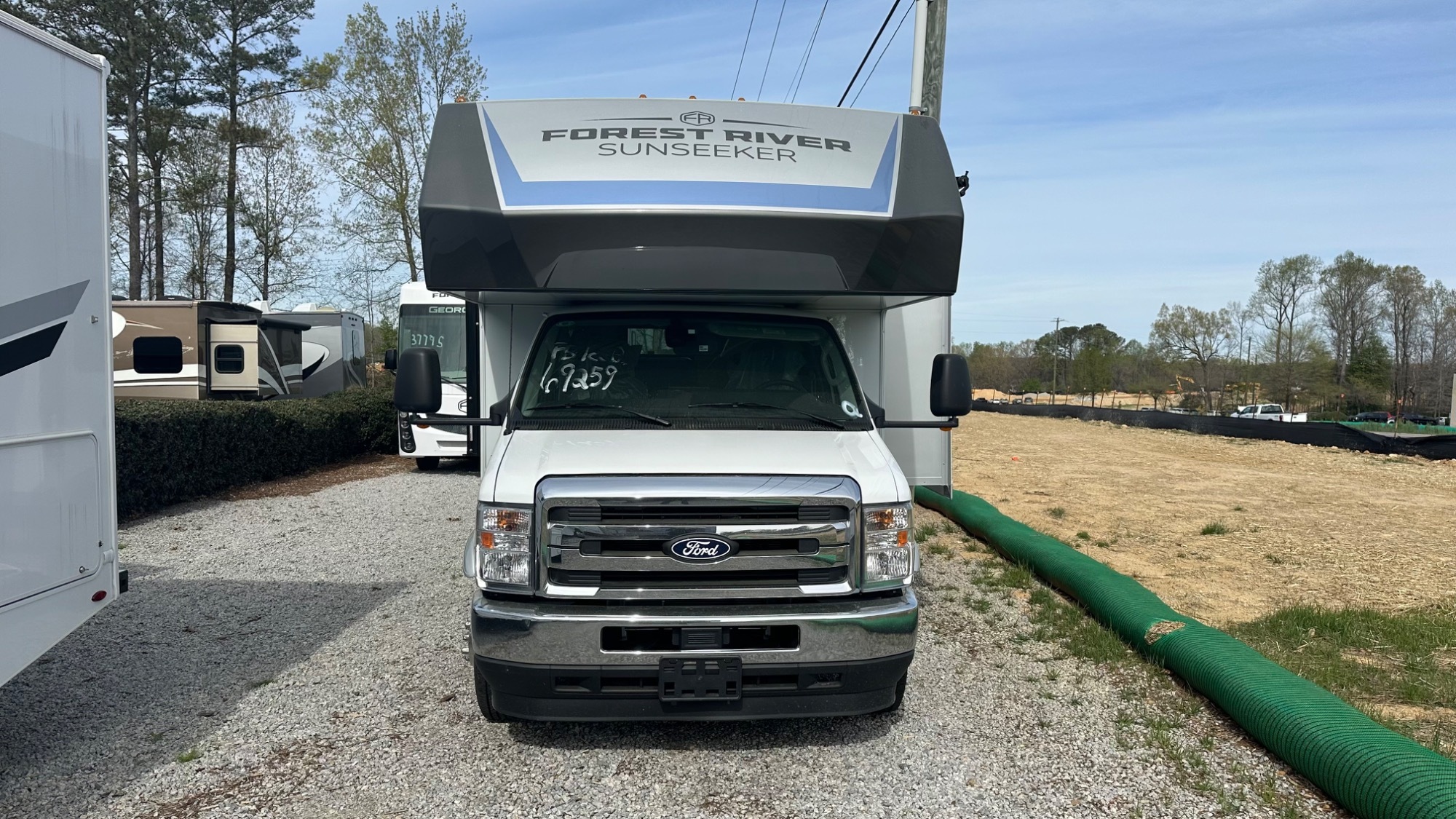 2026 Forest River SUNSEEKER 3010DSF in garner NC
