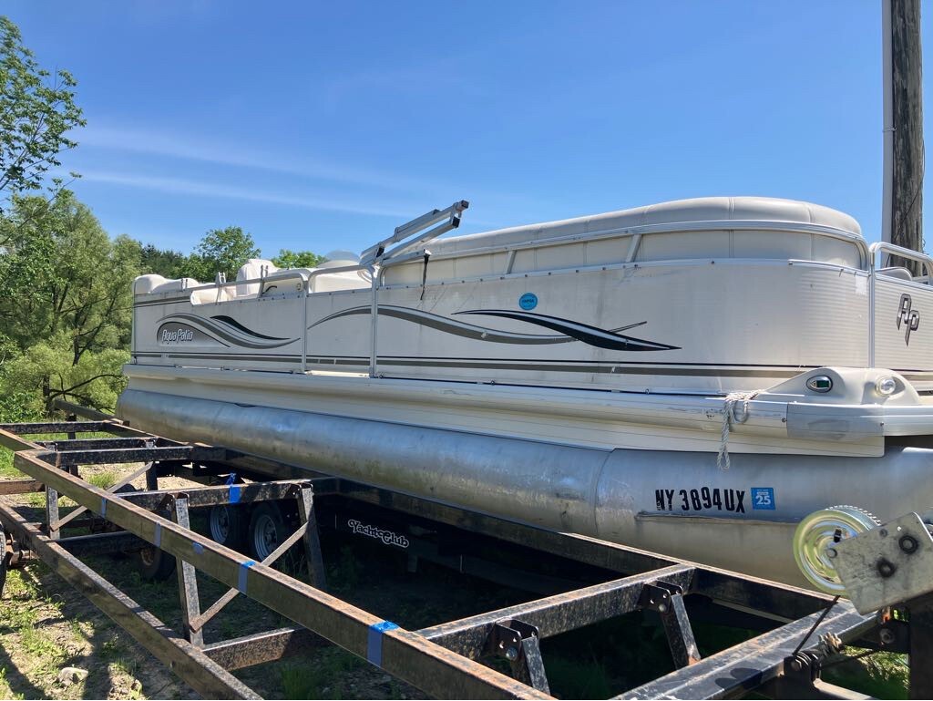 2002 Aqua Patio Dinette Pontoon Boat boat