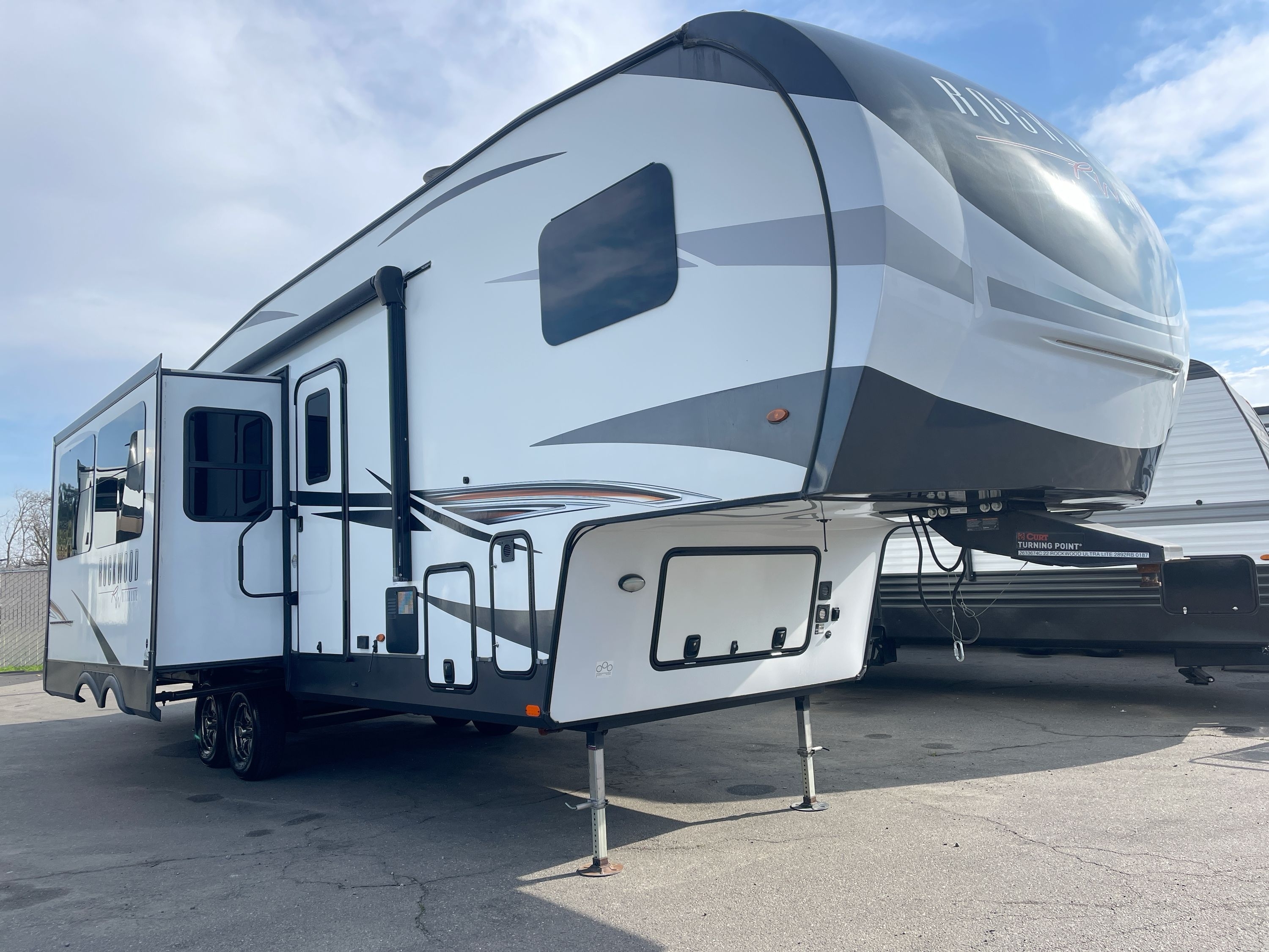 Forest River Rockwood Ultra Lite Fifth Wheels For Sale - RV Trader