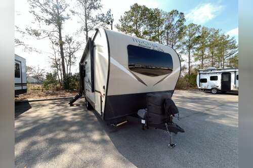 2021 Forest River FLAGSTAFF MICRO LITE 22FBS in myrtle beach SC