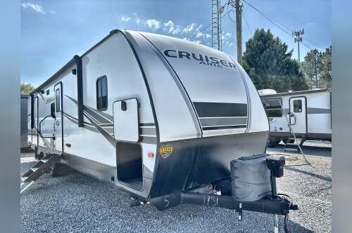 2021 Crossroads CRUISER AIRE 33BHB CR33BHB in hope mills NC