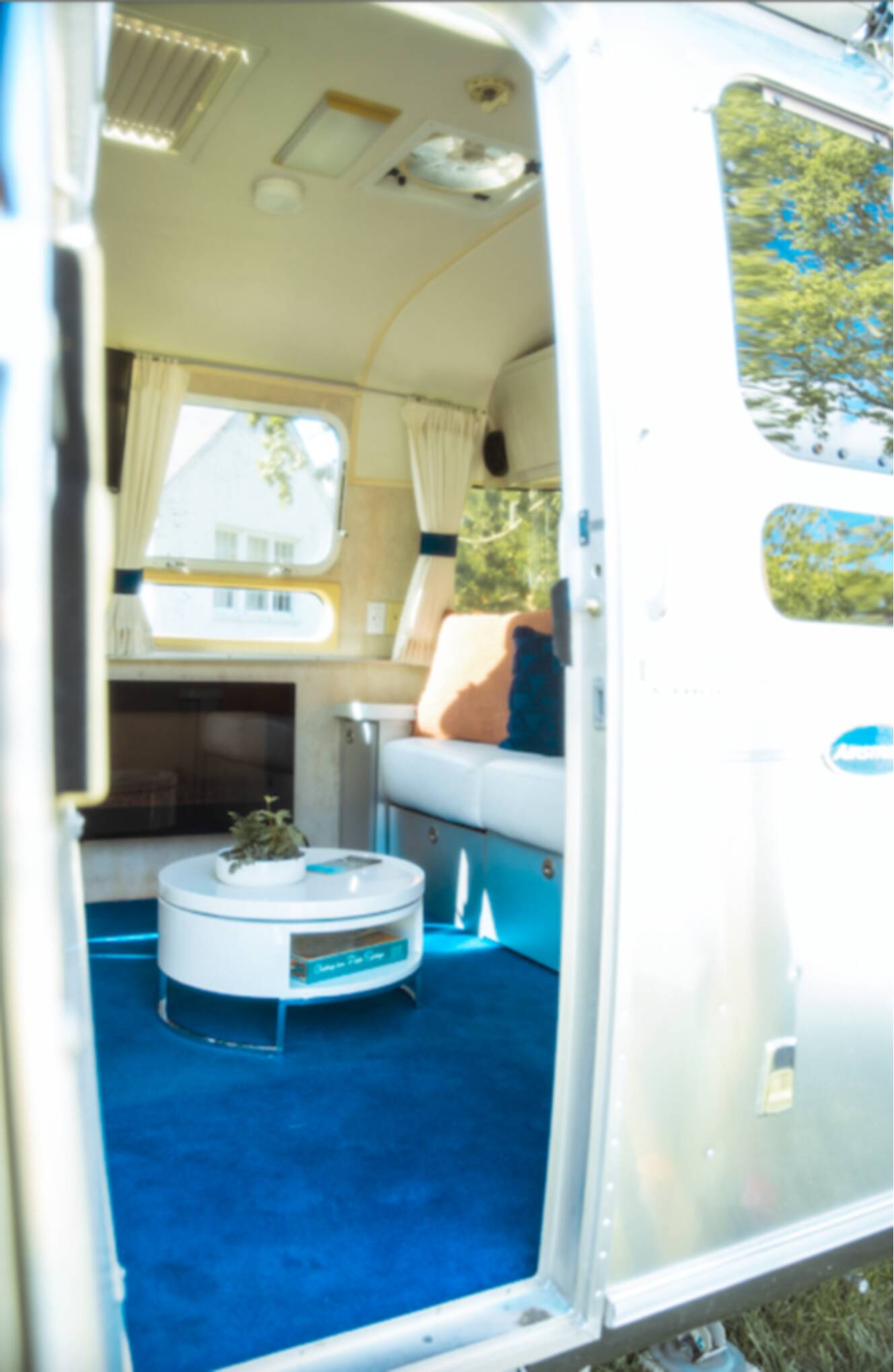 A photo of this 2002 Airstream CLASSIC 30RB