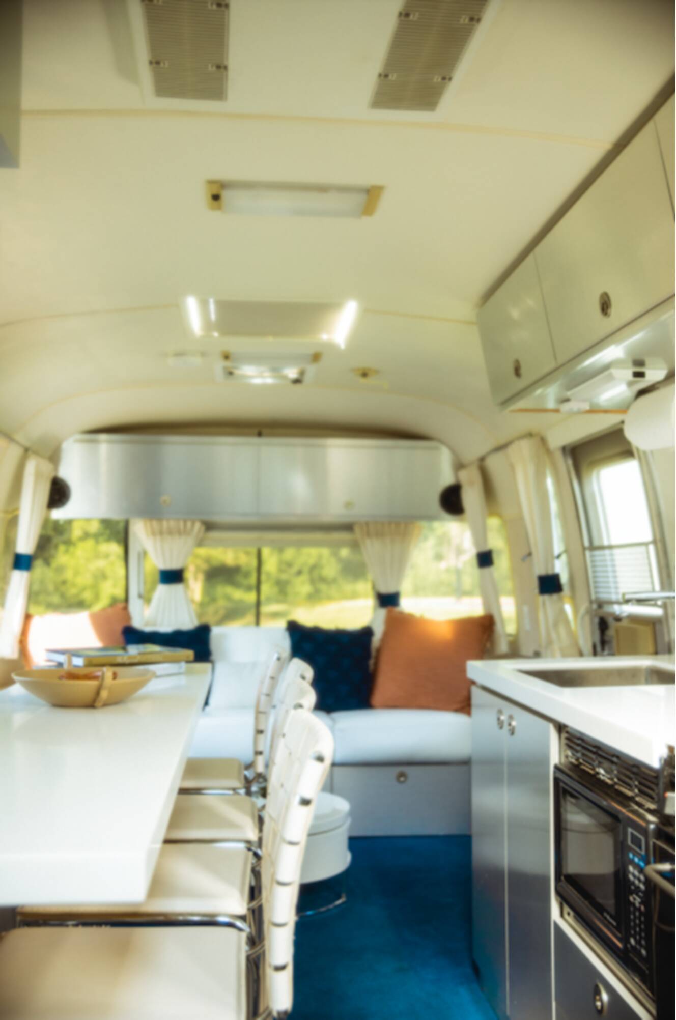 A photo of this 2002 Airstream CLASSIC 30RB