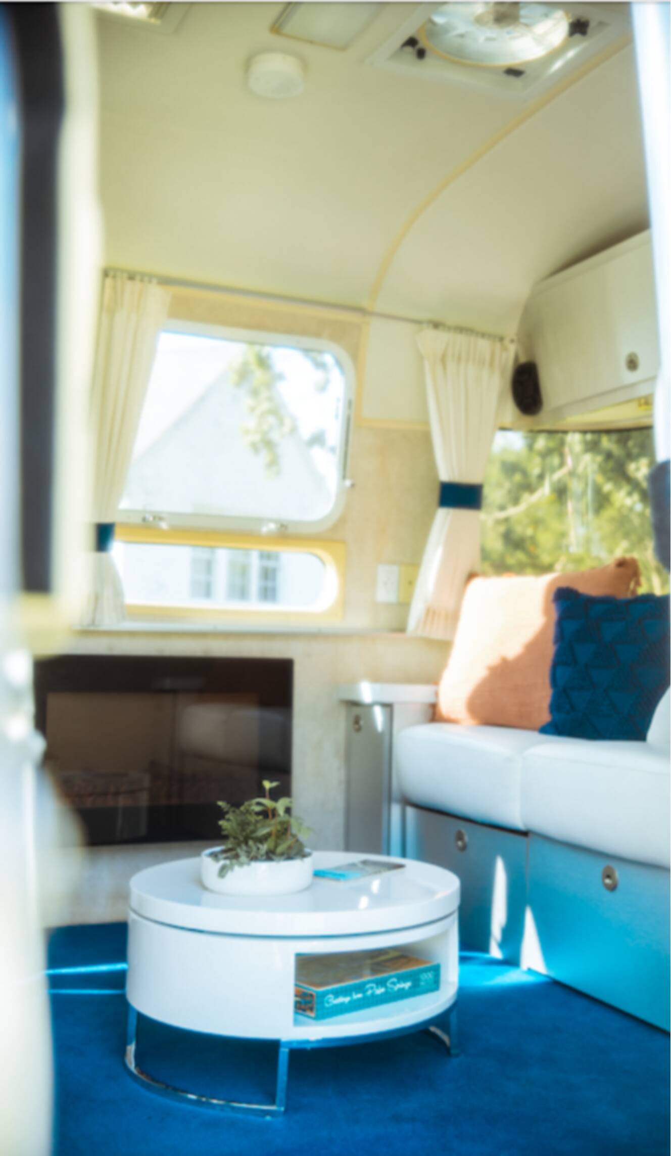 A photo of this 2002 Airstream CLASSIC 30RB