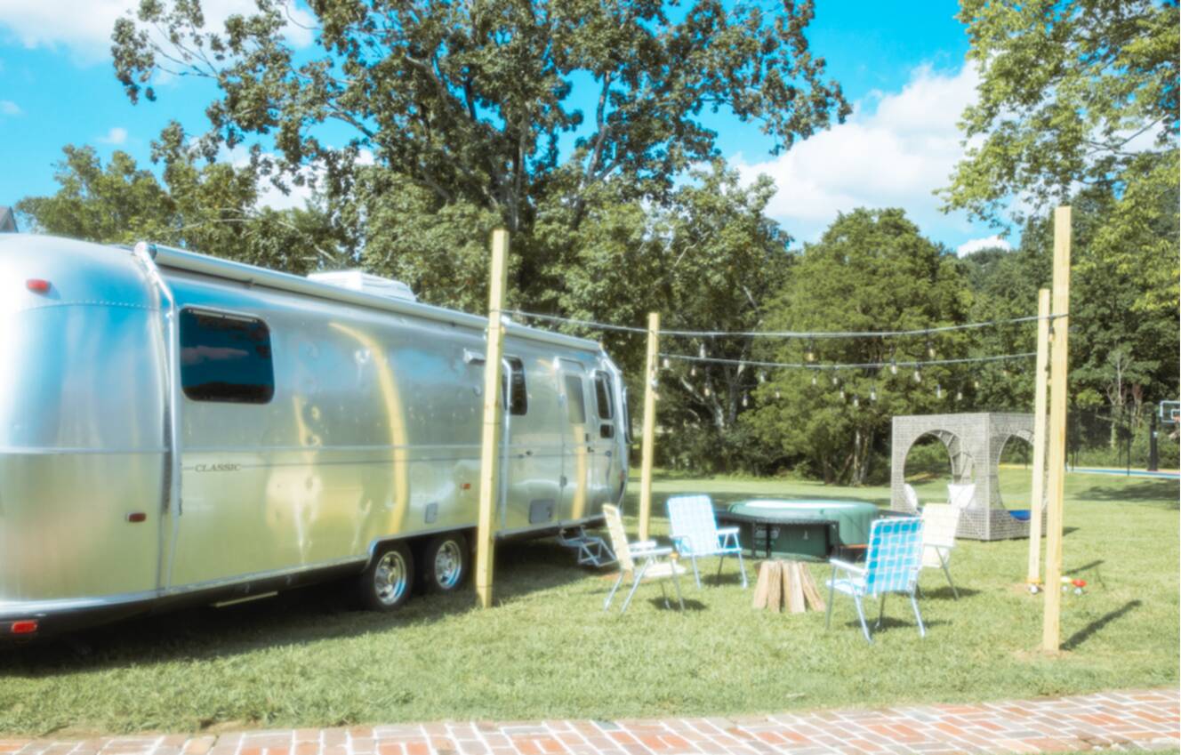 A photo of this 2002 Airstream CLASSIC 30RB