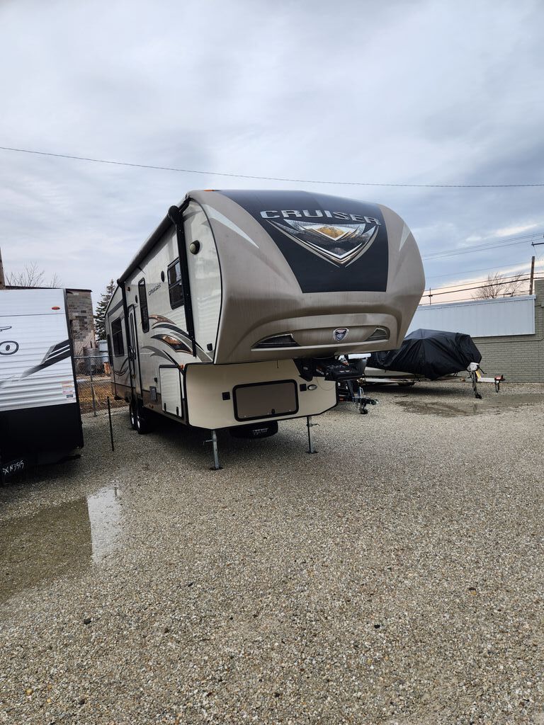 2015 Crossroads Cruiser 345BH CF345BH in burlington WI