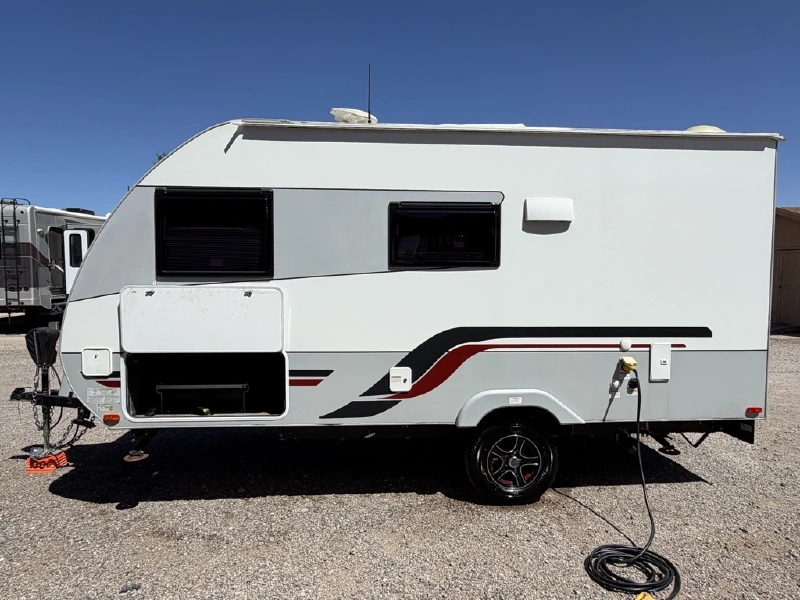2020 LANCE 1475S