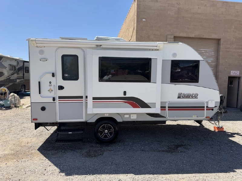 2020 LANCE 1475S