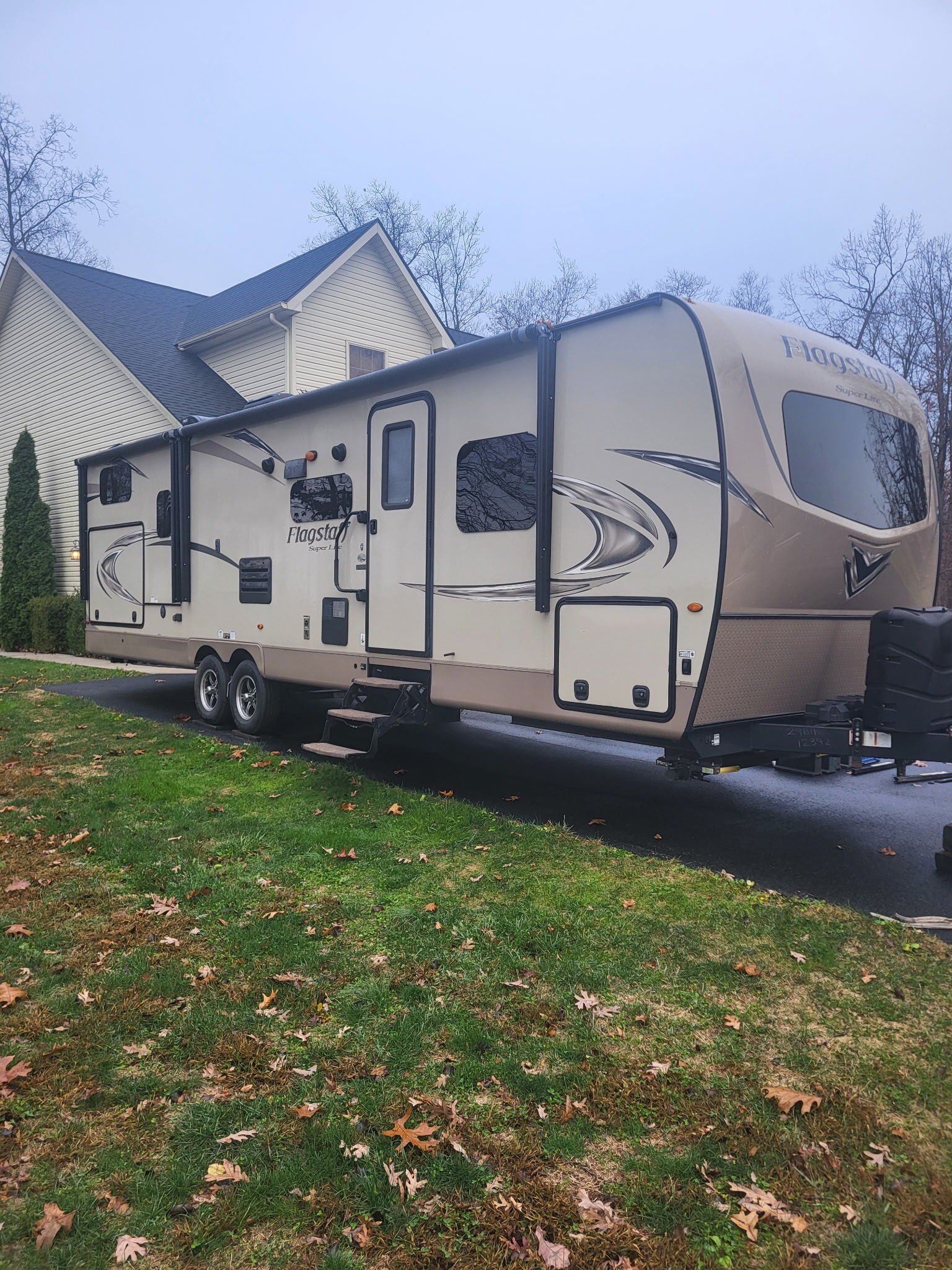 2019 Forest River FLAGSTAFF SUPER LITE 29BHWS in littlestown PA