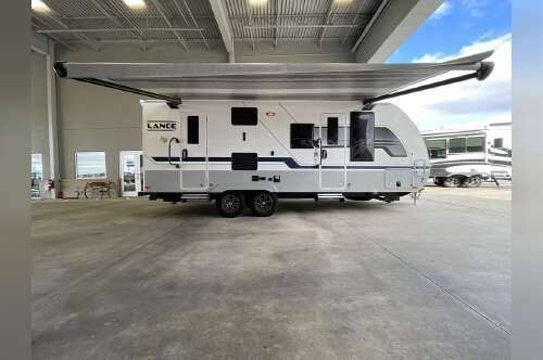 2022 Lance Travel Trailer 2185 in buda TX