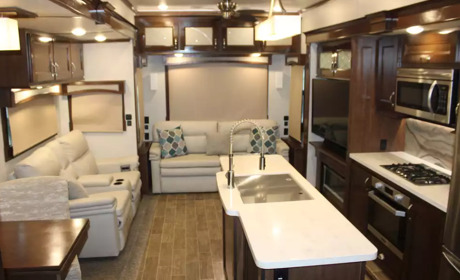 2019 Crossroads REDWOOD 3901MB in peraland TX