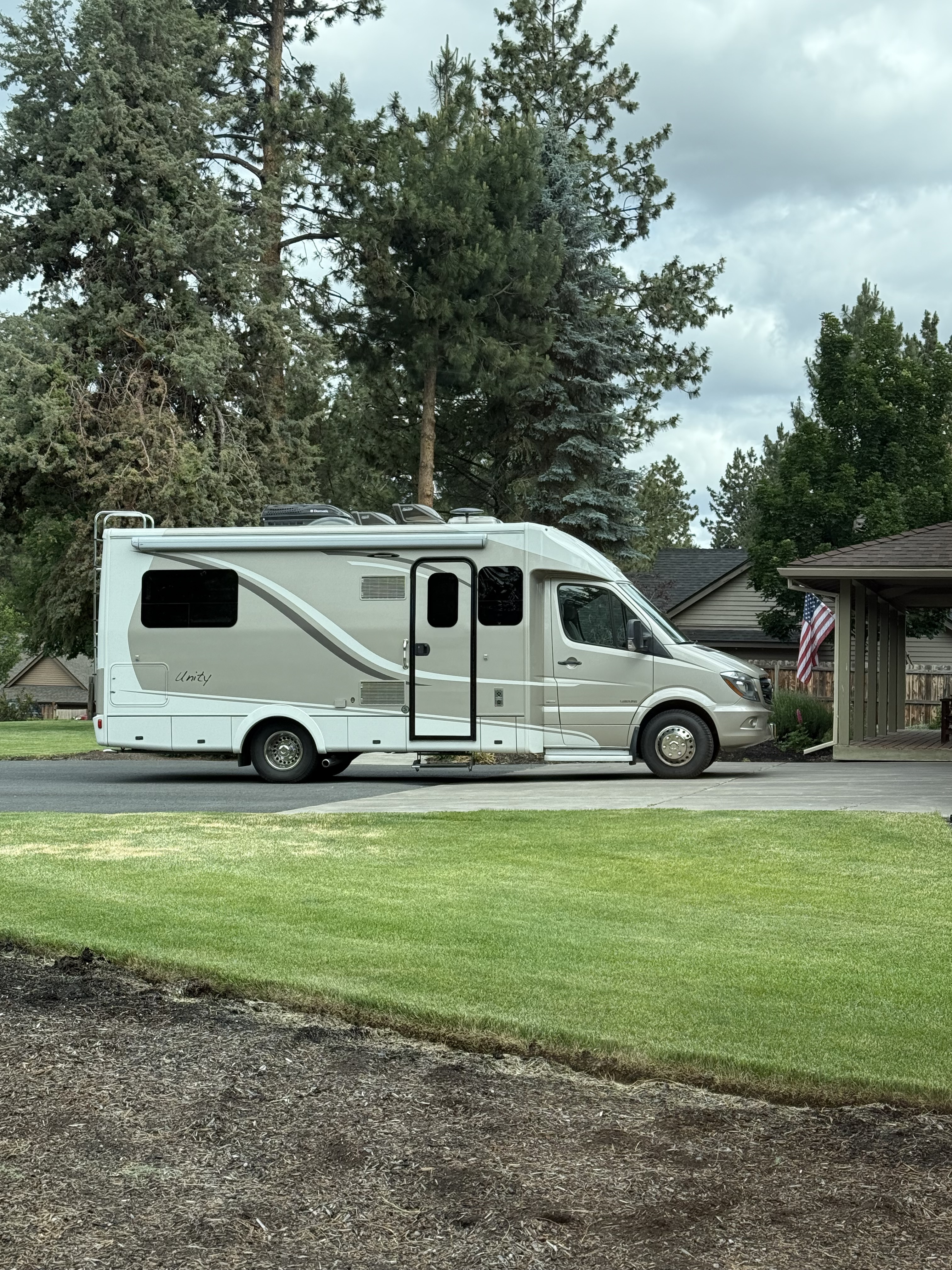 2015 Leisure Travel UNITY U 24 TB in concord CA