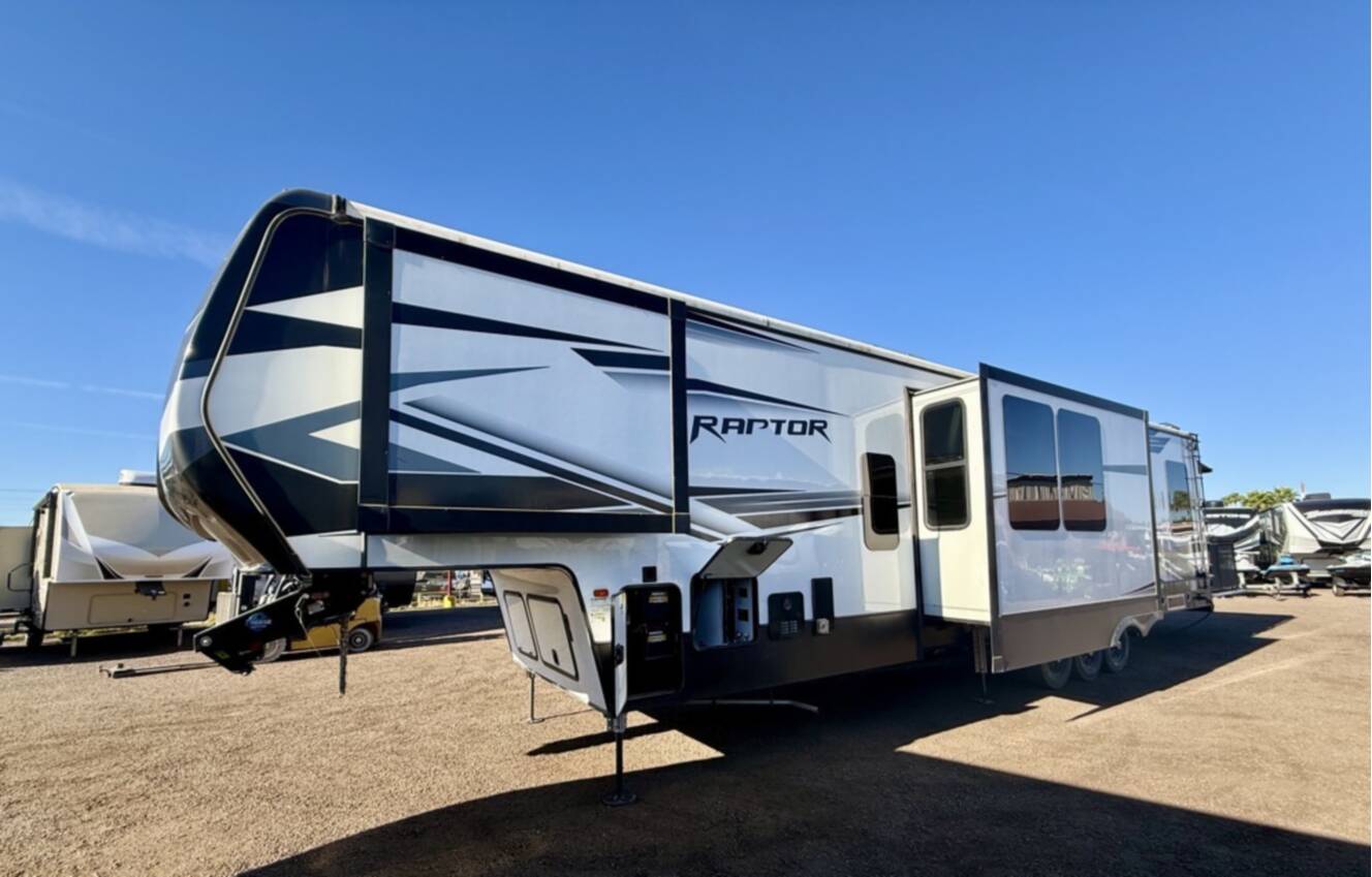 A photo of this 2022 Keystone RAPTOR 423