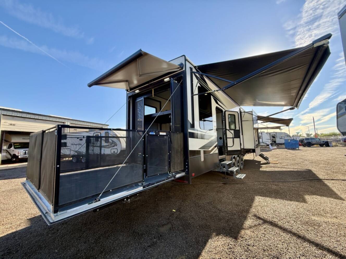 A photo of this 2022 Keystone RAPTOR 423