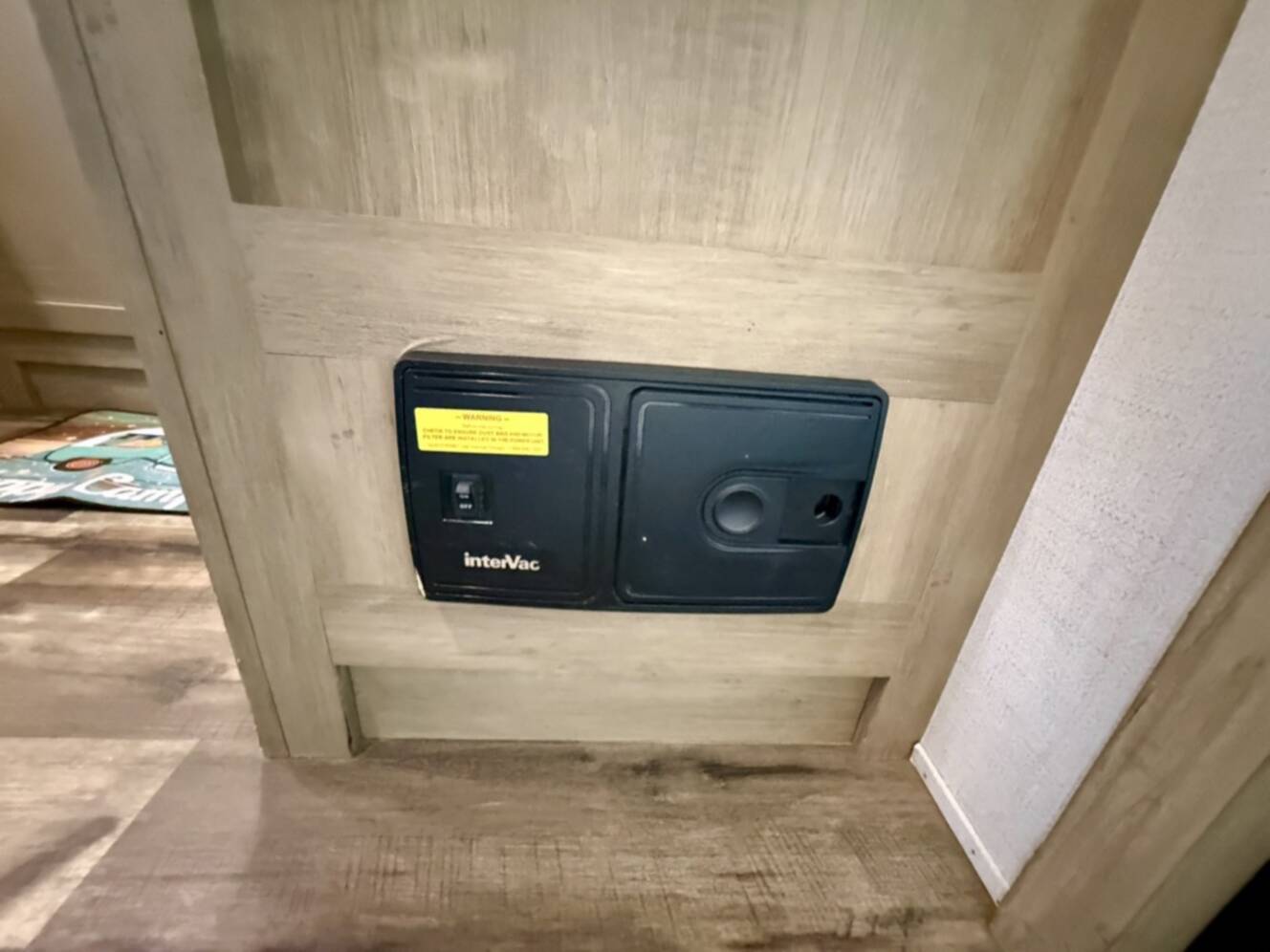 A photo of this 2022 Keystone RAPTOR 423