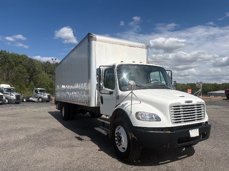 2021 FREIGHTLINER BUSINESS CLASS M2 106 in Decatur, AL