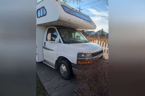 2004 Four Winds Chateau Sport 21RB in redmond OR