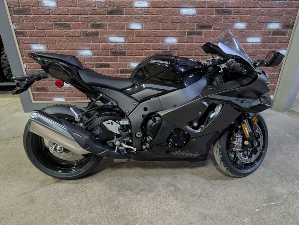 Full Throttle Motorsports in Lansing, Michigan. Find New and Used