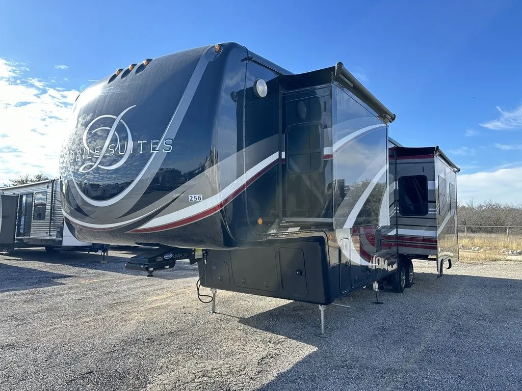 2021 DRV Mobile Suites Luxury 36 RKSB RV