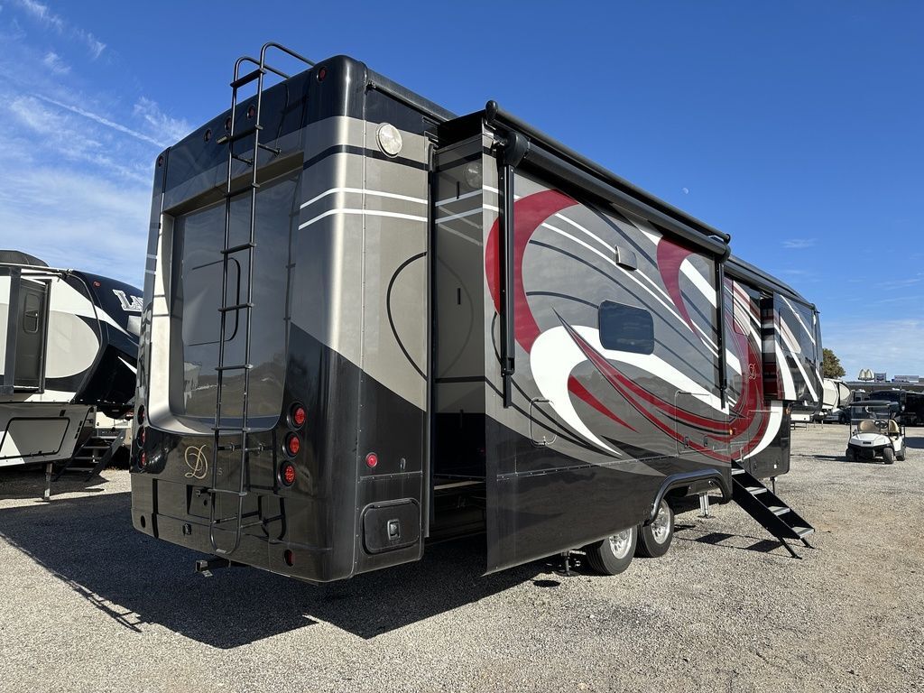 2021 DRV Mobile Suites Luxury 36 RKSB in weatherford TX