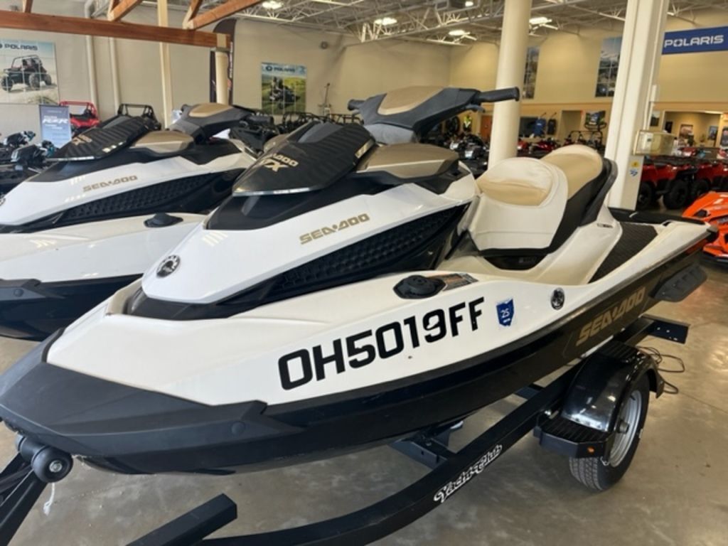 シードゥーGT-R215 2013年式　アワー54h トレーラー付き 2013 215 Gtr For Sale - Sea-Doo Personal Watercraft - PWC Trader