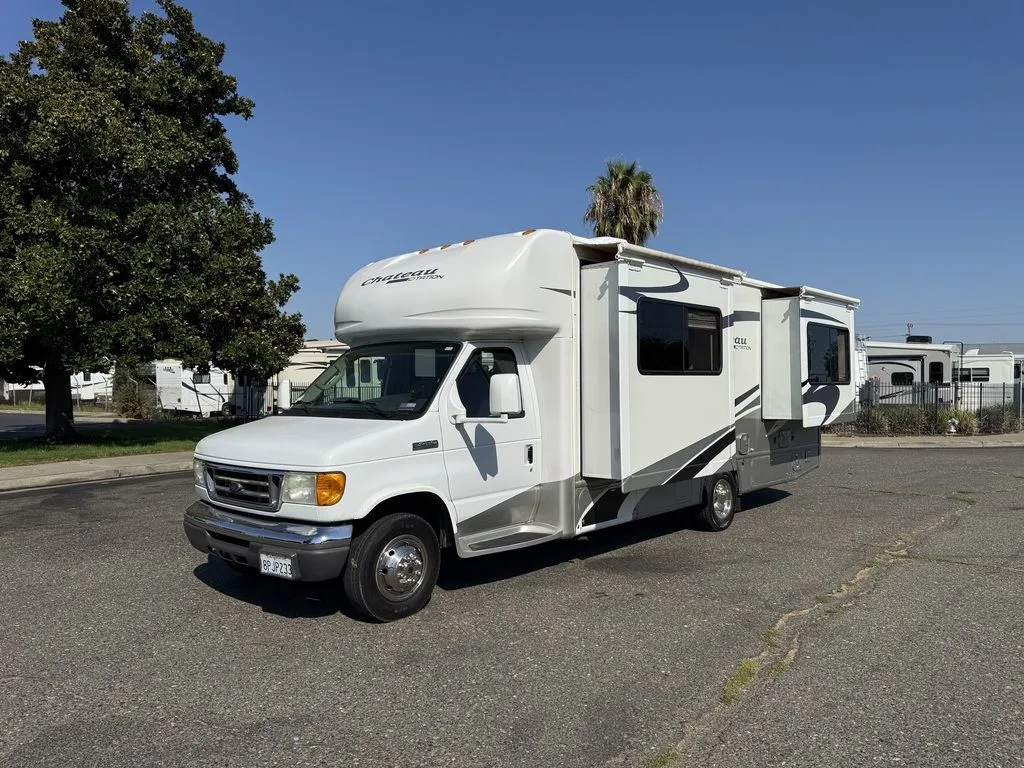 2006 Four Winds CHATEAU CITATION 26BE RV