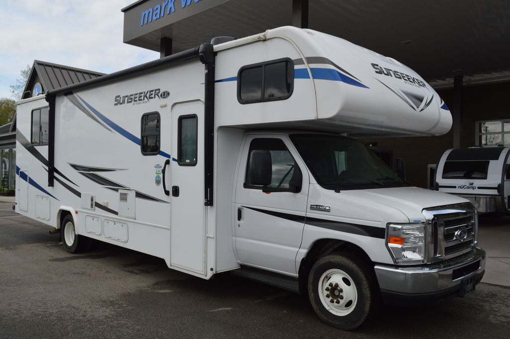 2021 Forest River Sunseeker LE 2850SLE Ford Chassis in lorain OH