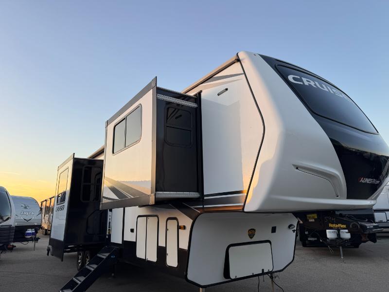 2021 Crossroads Cruiser HP 3841FL in deforest WI