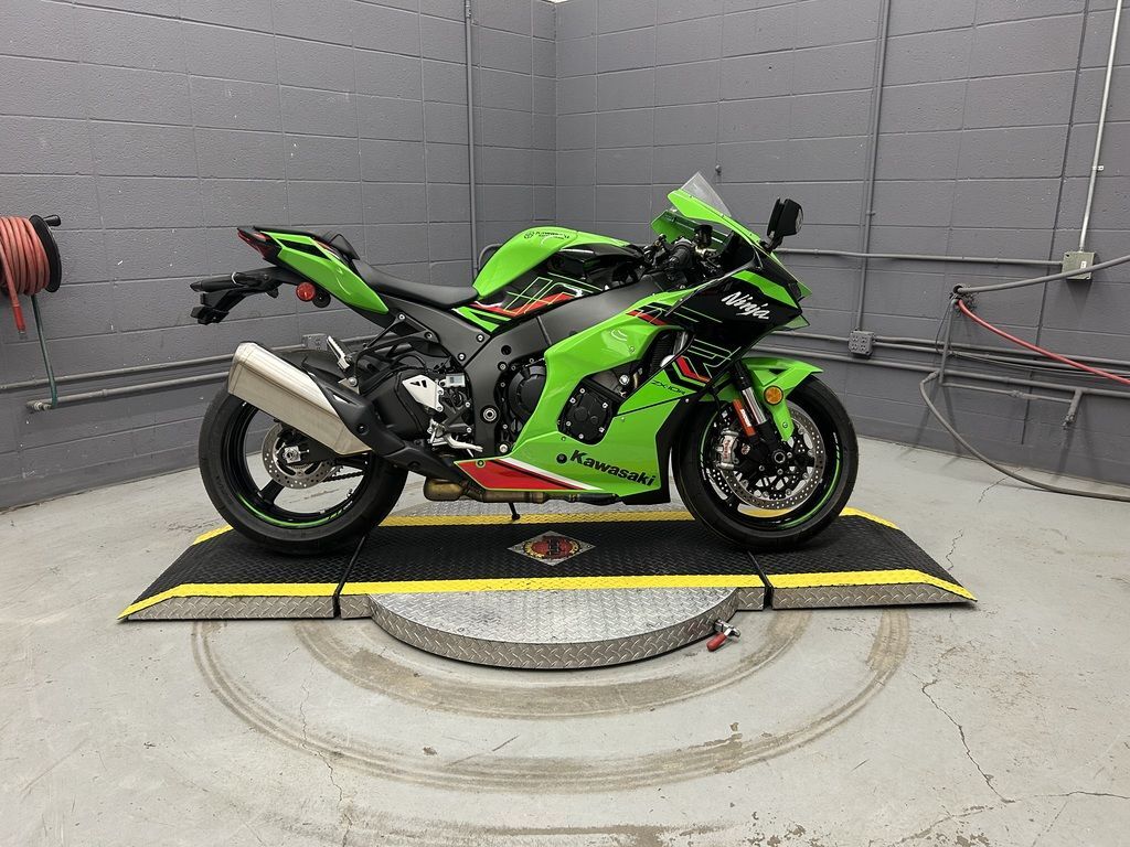 『TEN H.S SILVER×石 10』 Used Silver Kawasaki Ninja ZX-10R Base Motorcycles For Sale