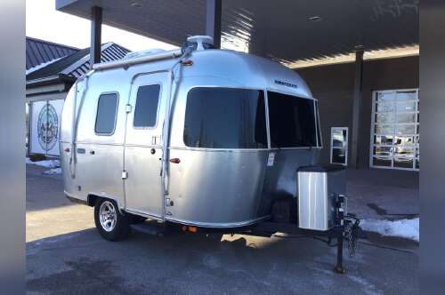 2023 Airstream Bambi 16RB in lorain OH