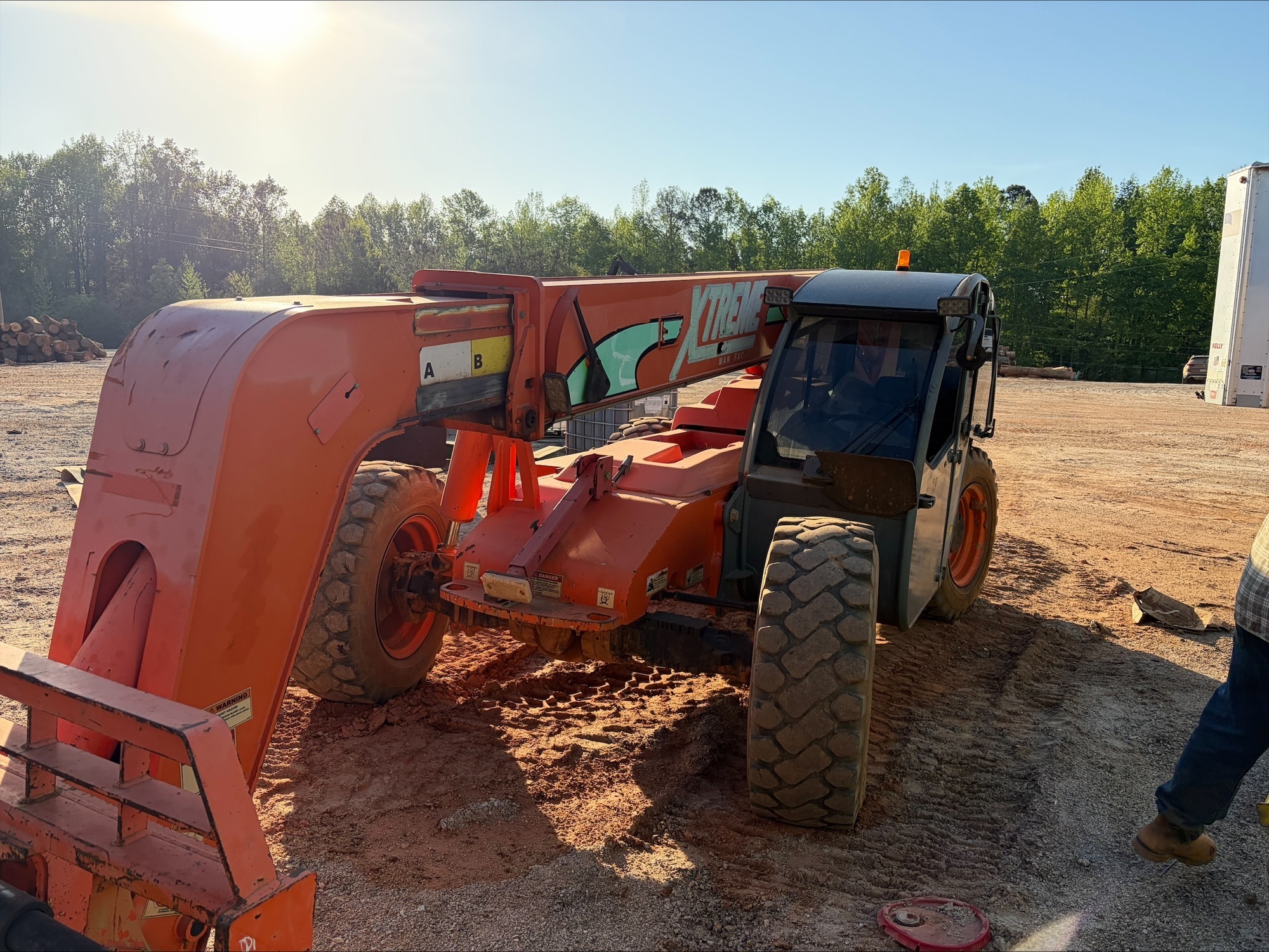 2010 Xtreme Reach XR1534 in Bristol, PA