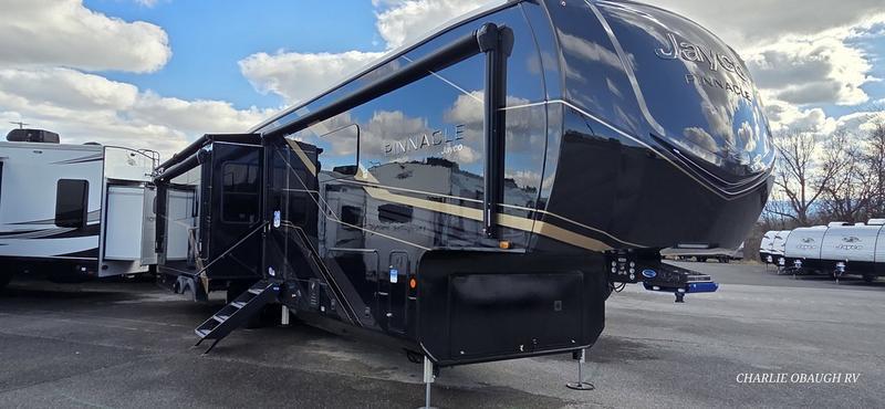 2026 Jayco Pinnacle 38FBRK in staunton VA