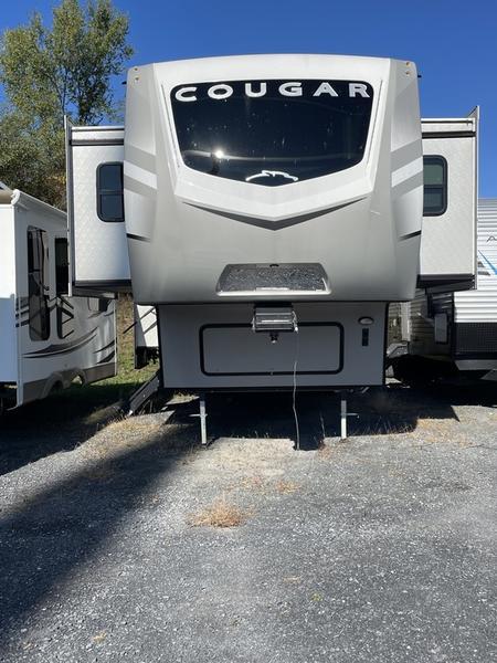 2023 Keystone Rv Cougar 354FLS in staunton VA